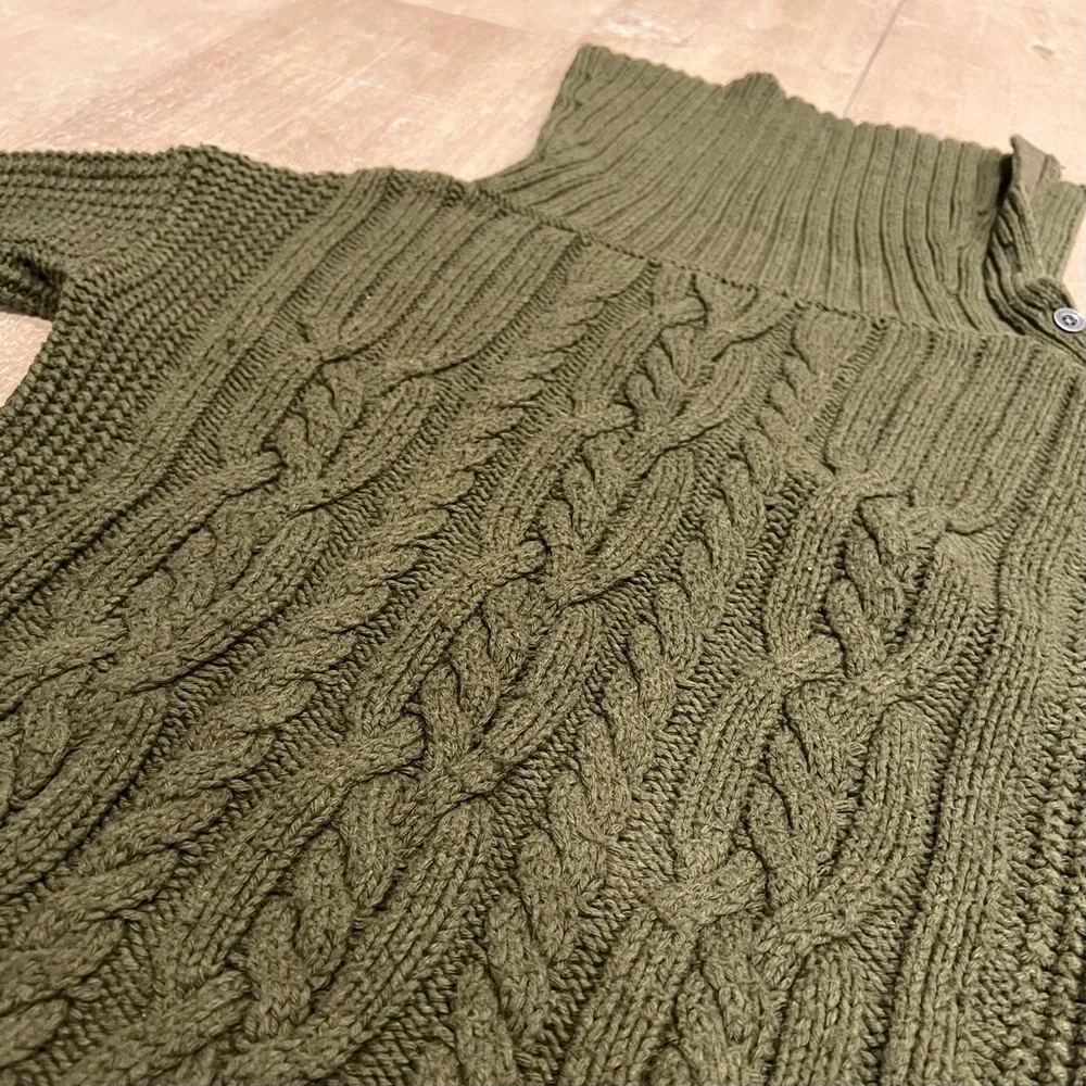 Army Green Sweater with Side Buttons - Picture 4 of 8